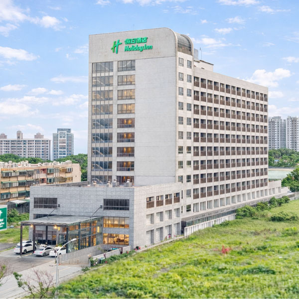 桃園機場假日酒店